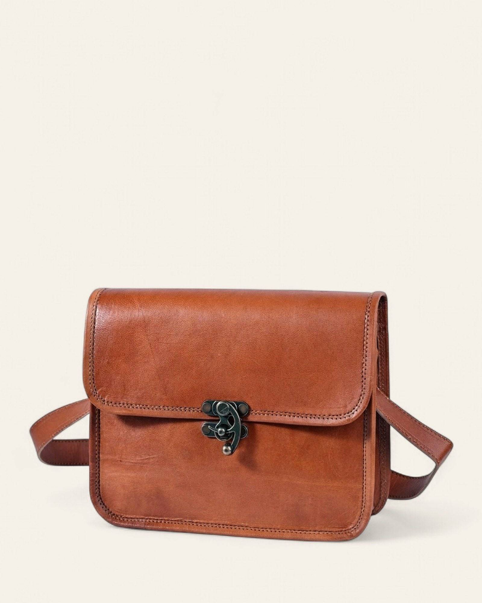 The Deogarh Sling in natural certified leather, front view